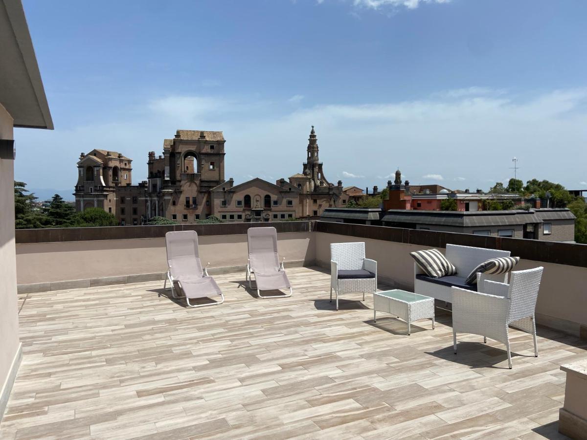 Attico Panoramico Luxury Roma Lägenhet Exteriör bild